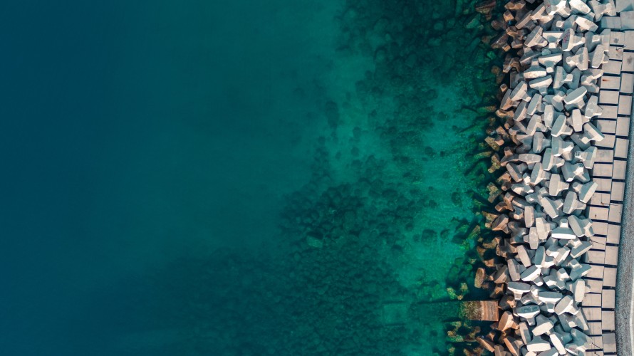 Nice et son bord de mer - Photo de Willian Justen de Vasconcellos sur Unsplash