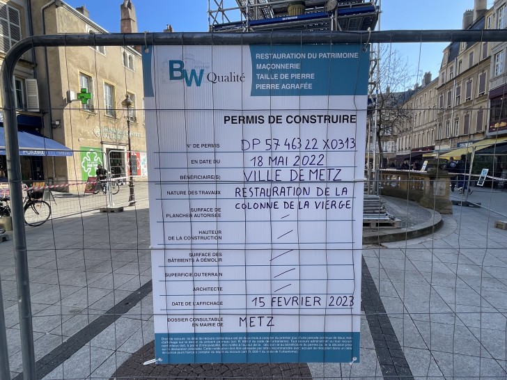 Metz : la colonne de la Vierge rénovée place Saint-Jacques