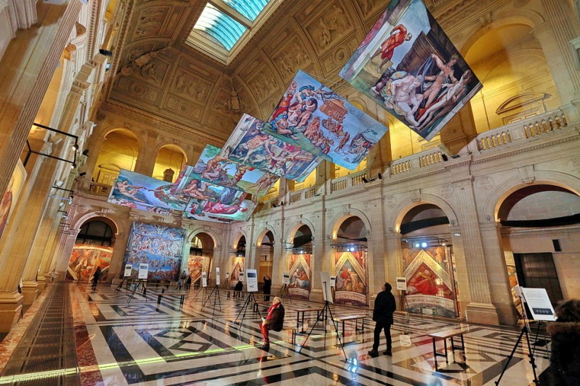 La Chapelle Sixtine dans le grand Hall du Palais de la Bourse (2)