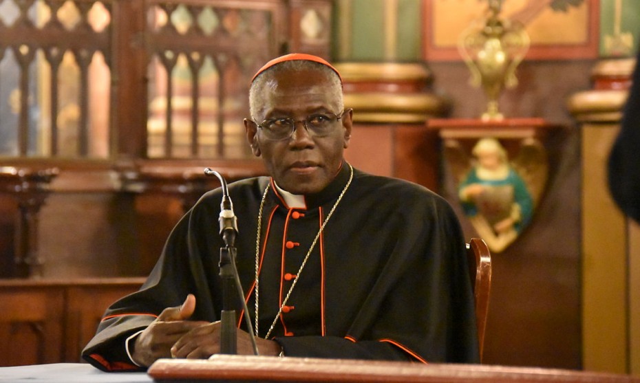 François-Régis Salefran Wikipedia CC - Le cardinal Sarah