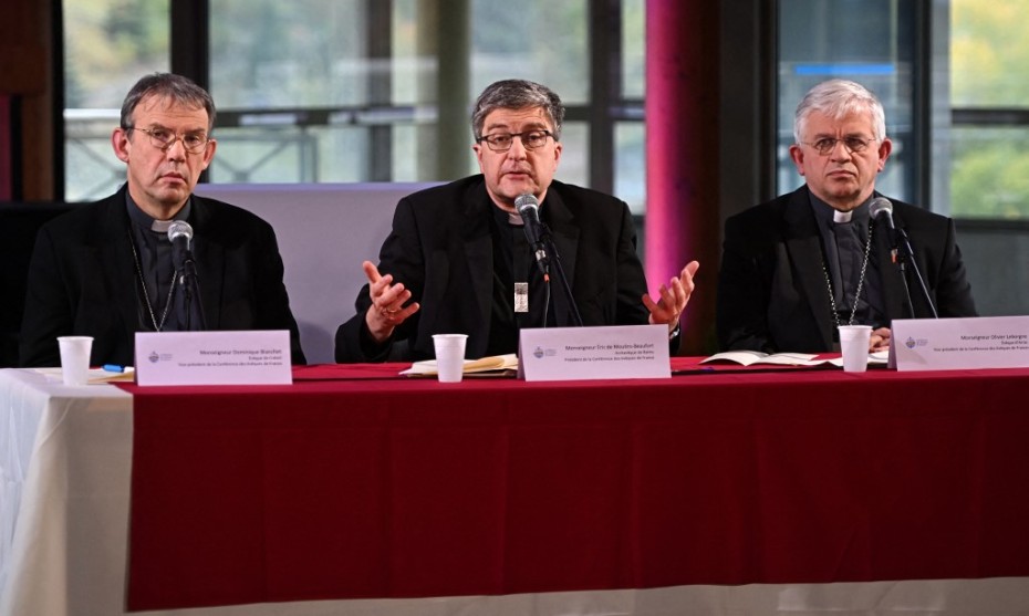 Conférence de presse des évêques de France à Lourdes - VALENTINE CHAPUIS  AFP