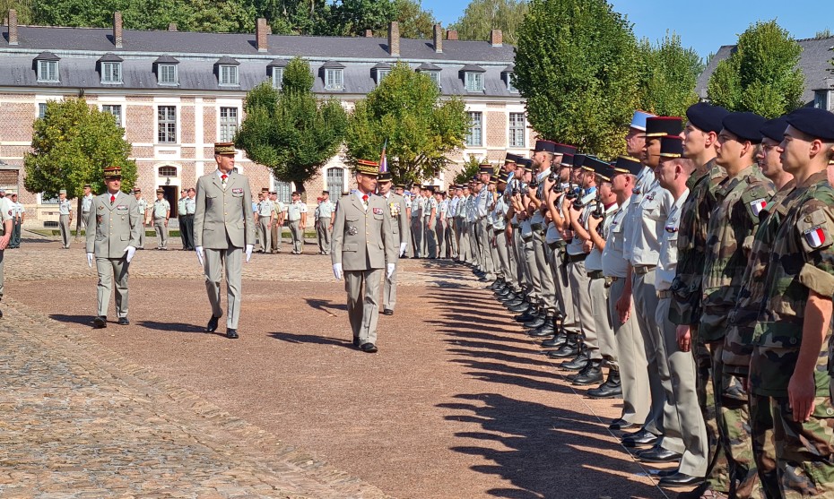 Cérémonie de passation de commandement 